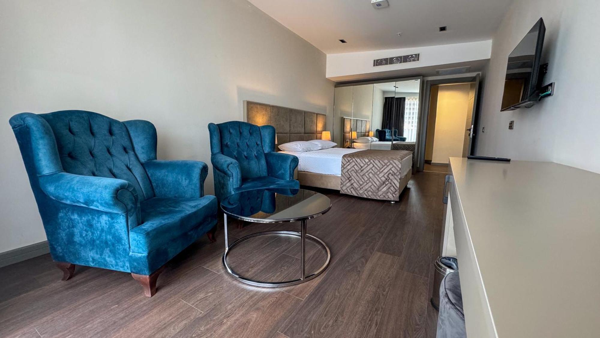 Alice Hotel אנטליה מראה חיצוני תמונה