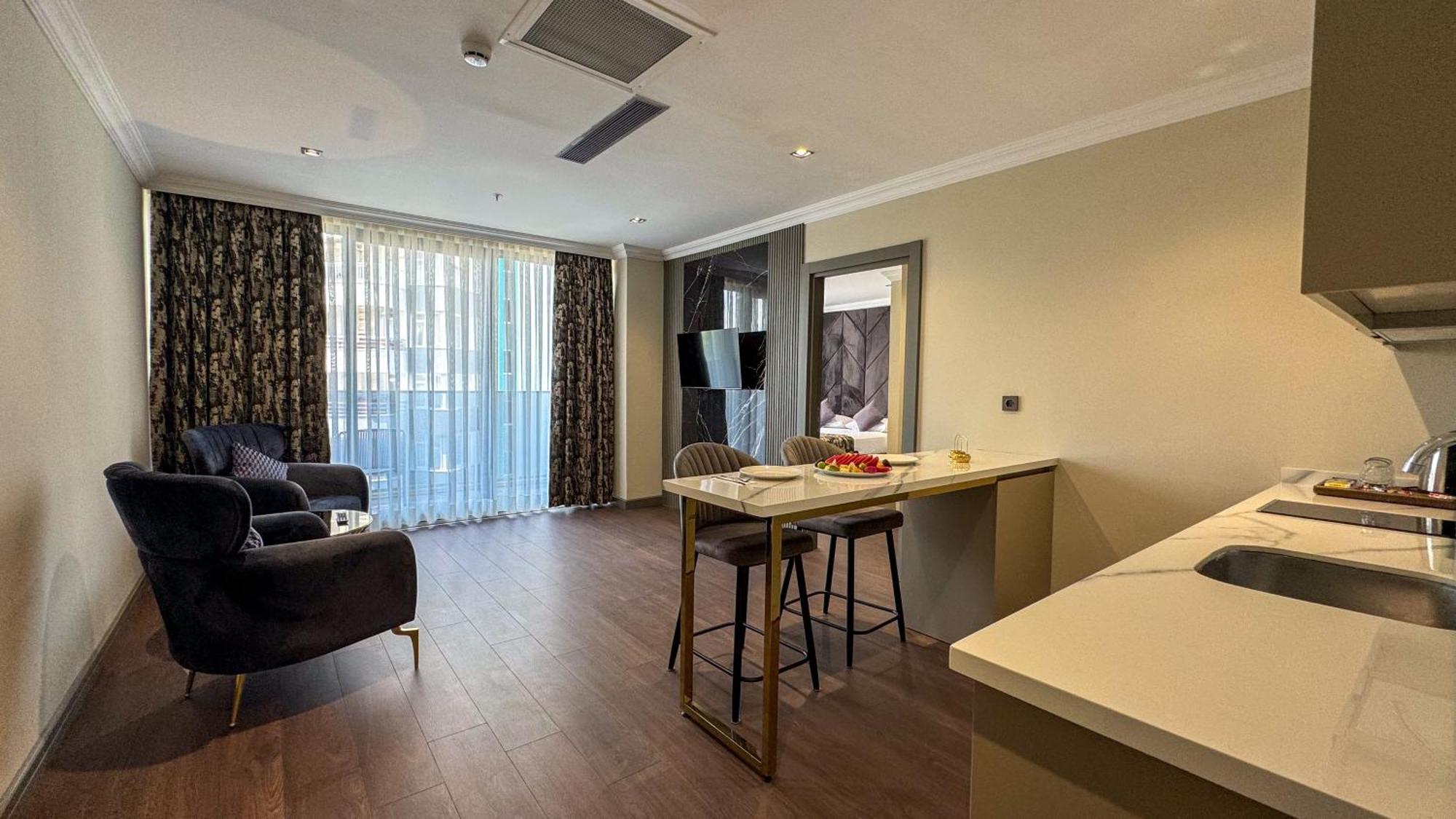 Alice Hotel אנטליה מראה חיצוני תמונה